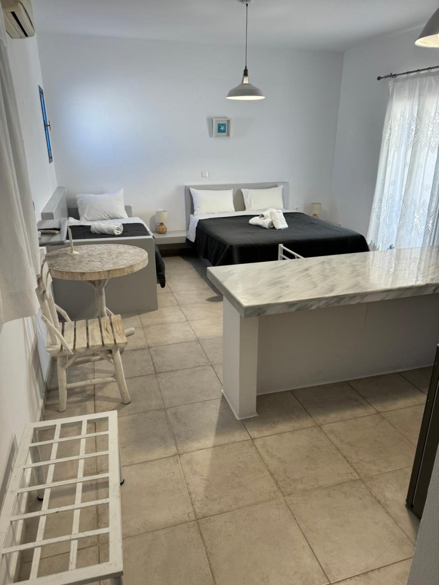 Christina'S House Apartment Koufonisia Exterior photo